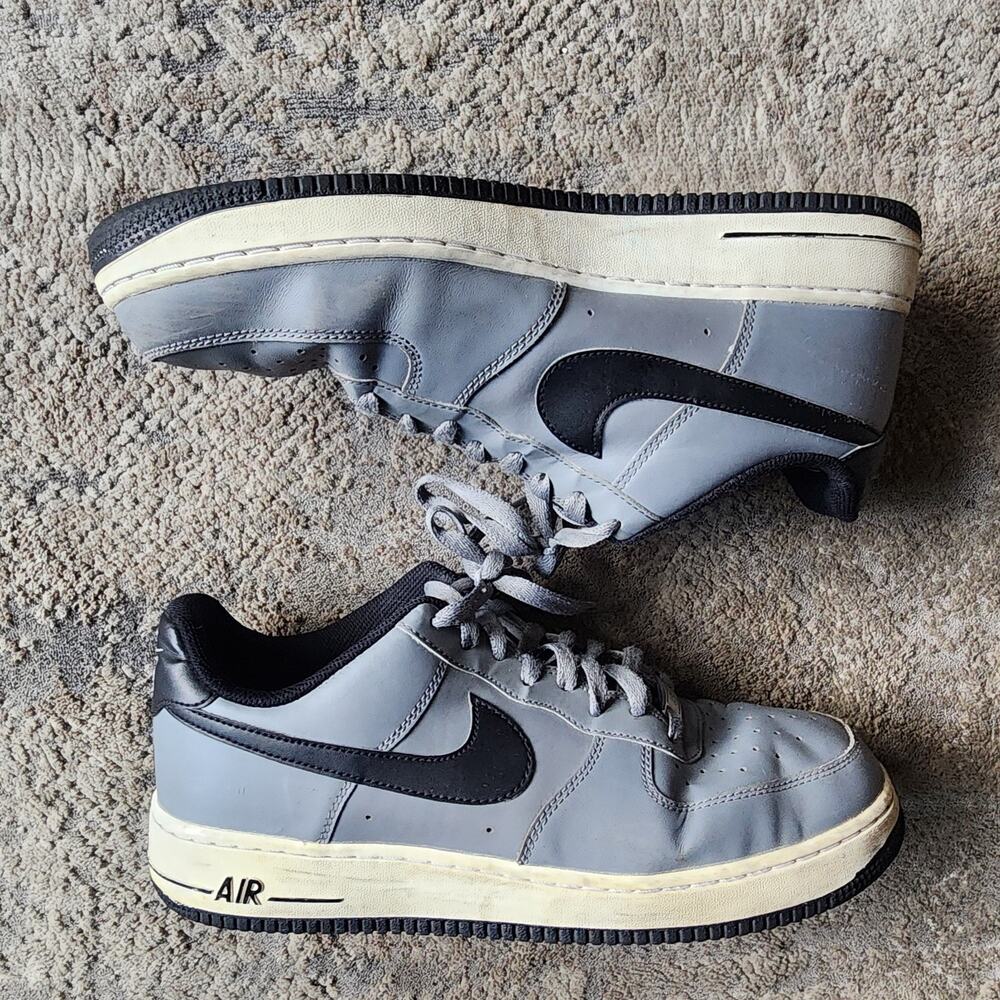 Nike Men's Air Force 1 Mens Size 11 Cool Gray Low Retro Sneaker